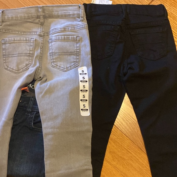 Children’s Place Size 5 Unisex Kids Skinny Jeans Lot - Picture 8 of 12